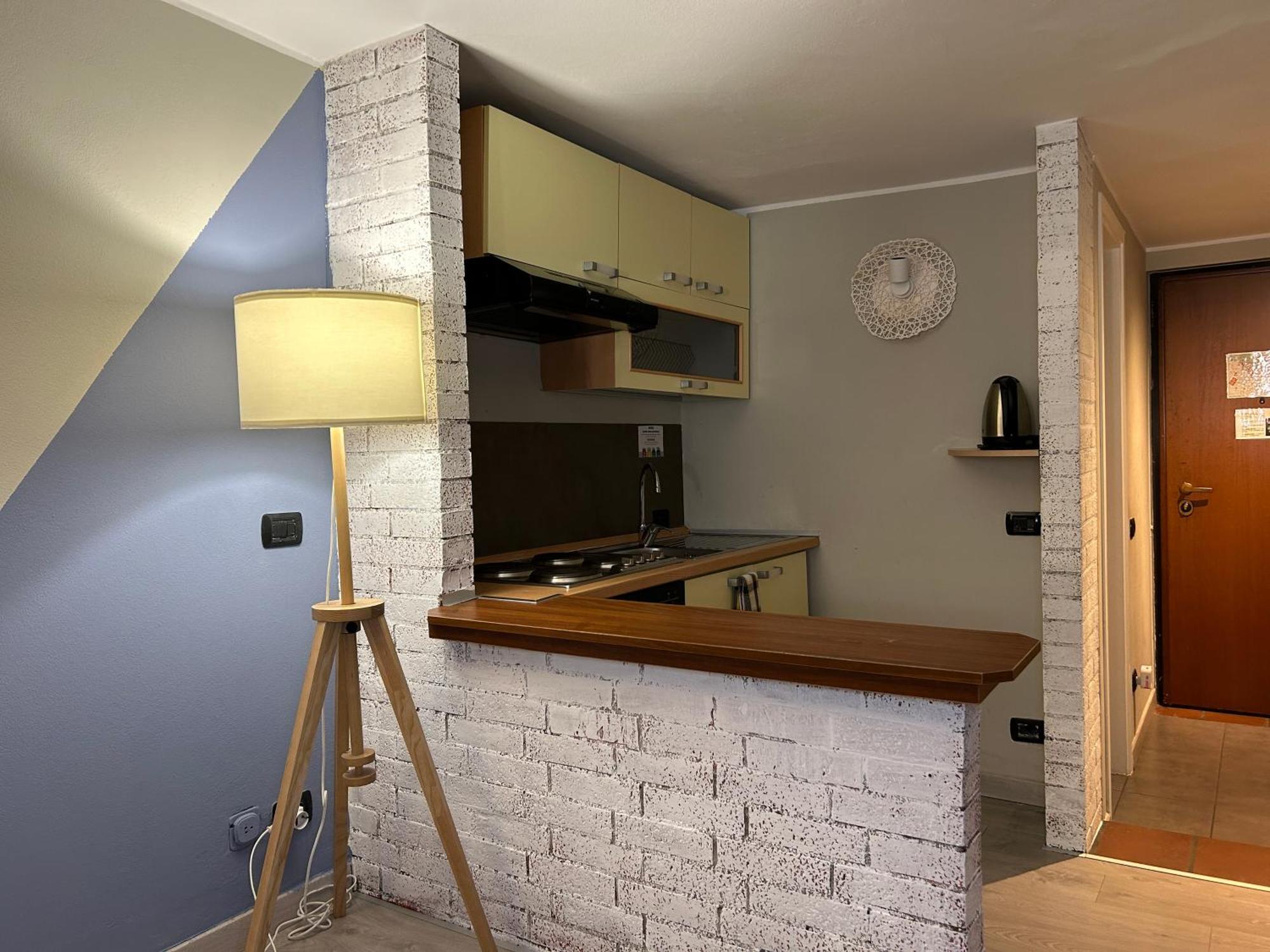 Alessandro 82 - Immobili E Soluzioni Rent Bergamo Exterior foto